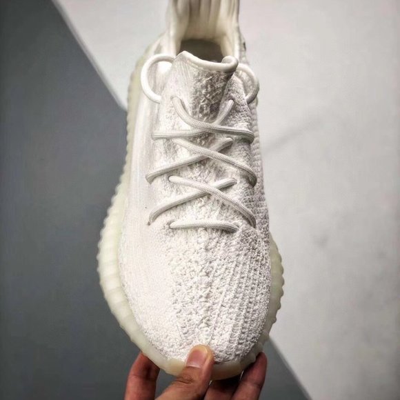 adidas YEEZY BOOST 350 V2  Adidas yeezy 350 pure white casual sneakers